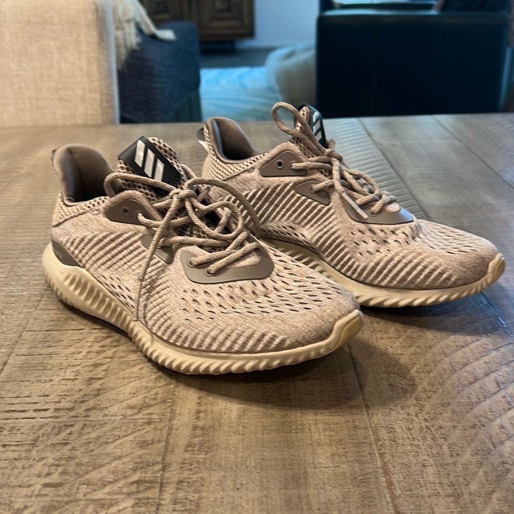Adidas women’s running shoes